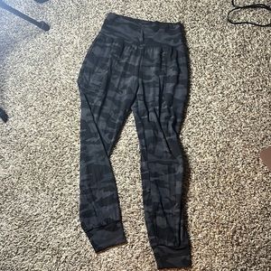 Athleta Salutation Camo Jogger